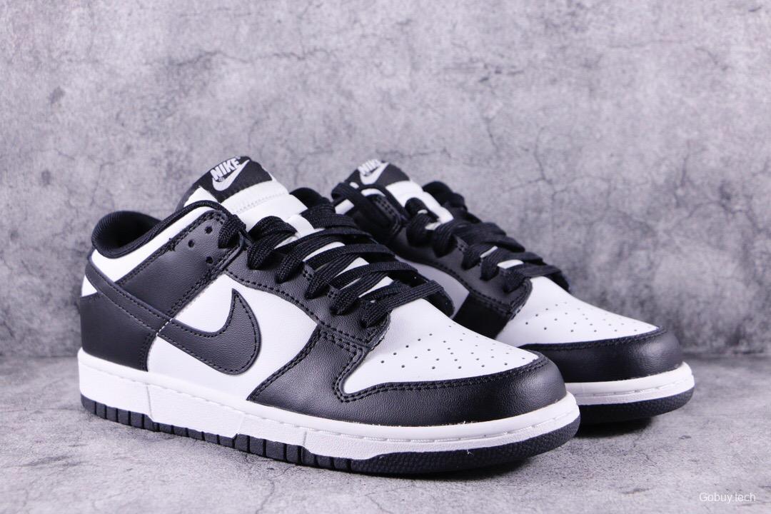 Nike Dunk Low “White/Black”（woman）