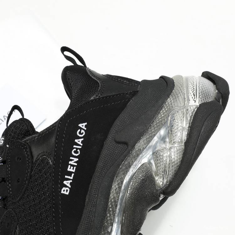 Men/Women Balenciaga Triple S Clear Sole Black/Red/White Sneaker Item 6380380