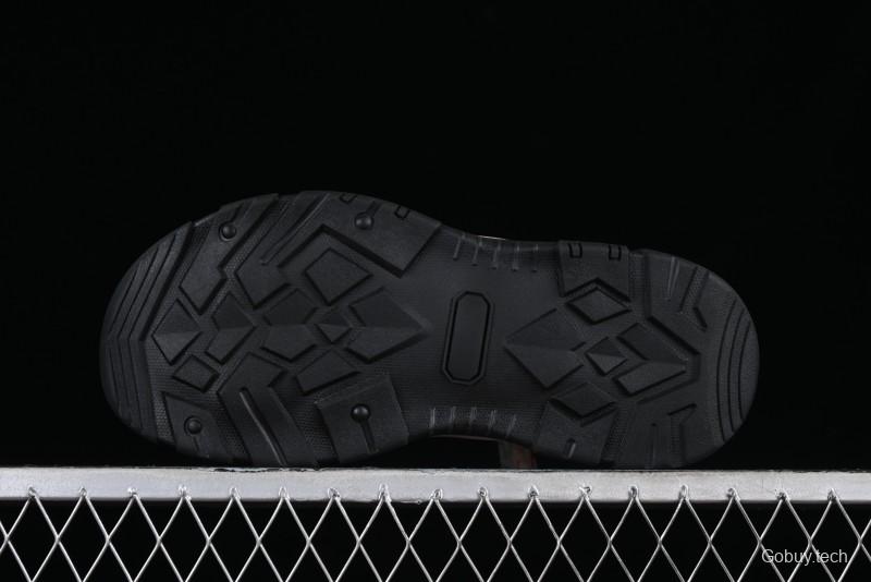 ECCO New Terrain Series Outdoor Closed-Toe Sandals Water Shoes with Breathable Design - 63890301001