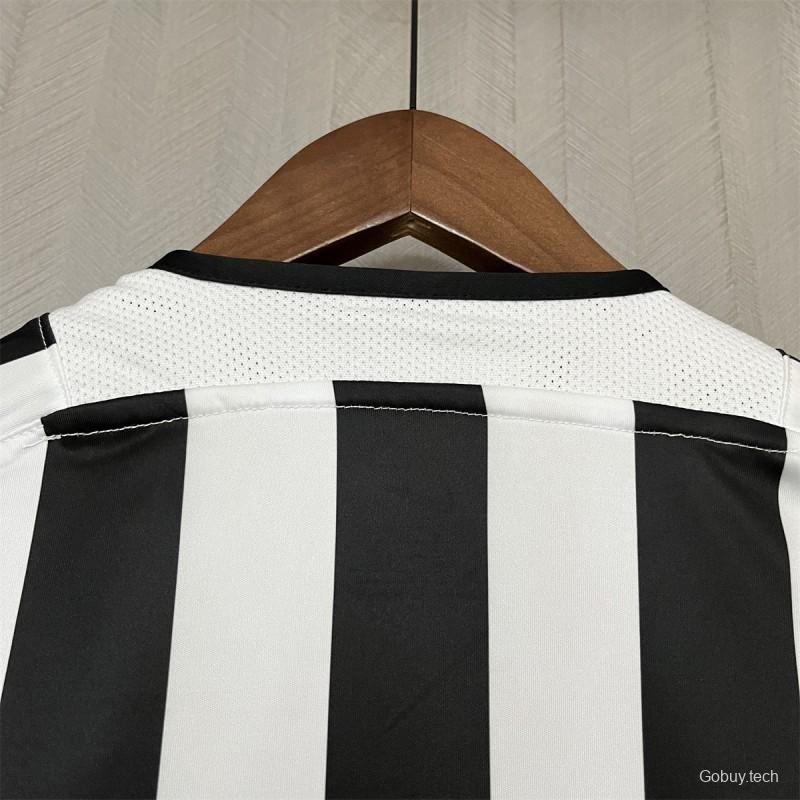 03/04 Retro Juventus Home Jersey