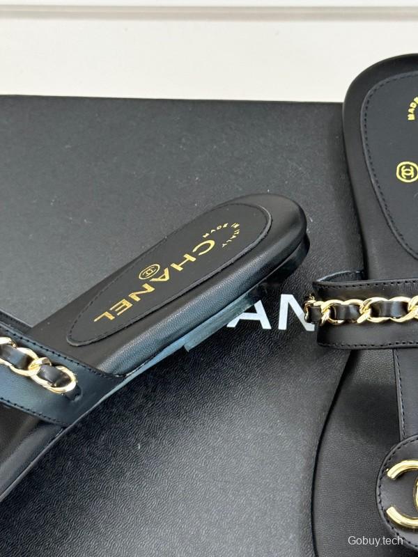 2025 Women Chanel Black Leather Slippers Chain KFY00250