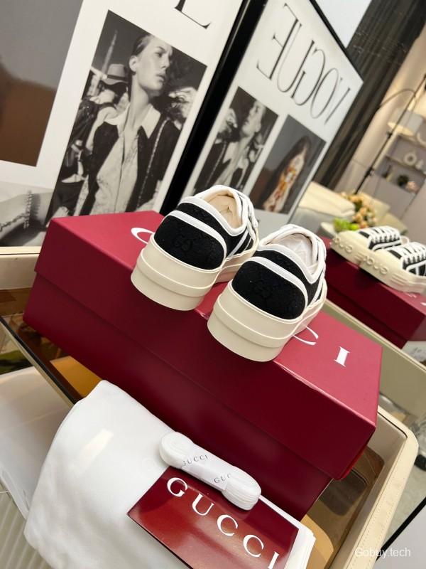 2025 Women Gucci Black White Canvas Sneakers LY00270